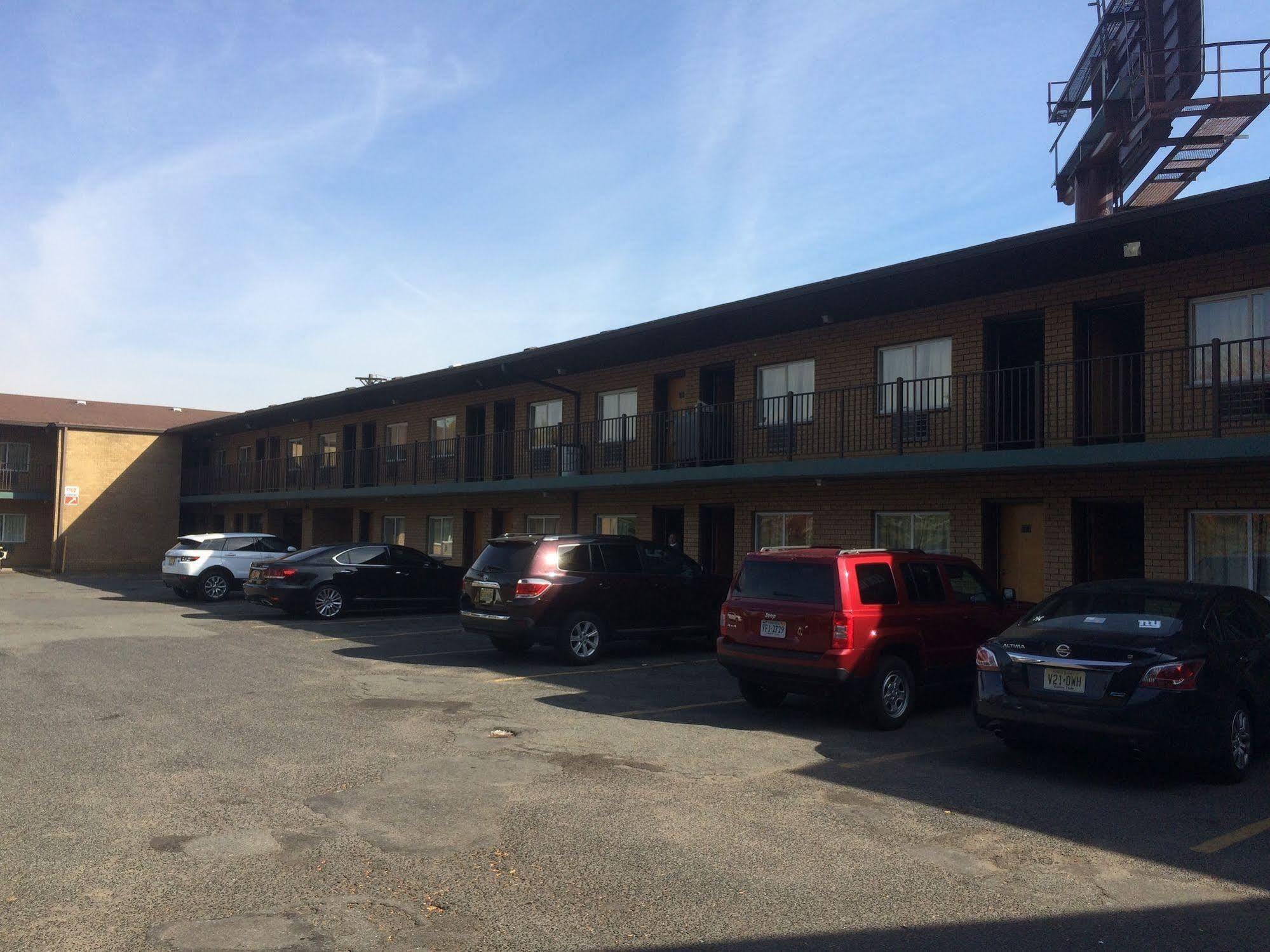 Hudson Plaza Motel Bayonne Τζέρσεϊ Εξωτερικό φωτογραφία